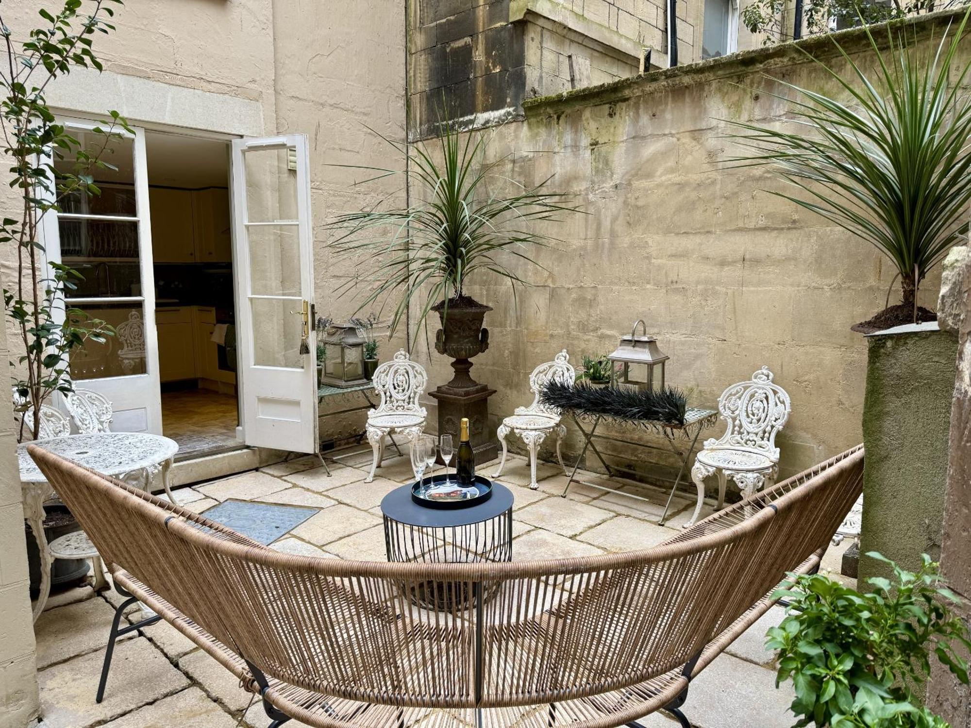 Abbey Mews In The Heart Of Bath, Bath Keys Apartment Exterior photo